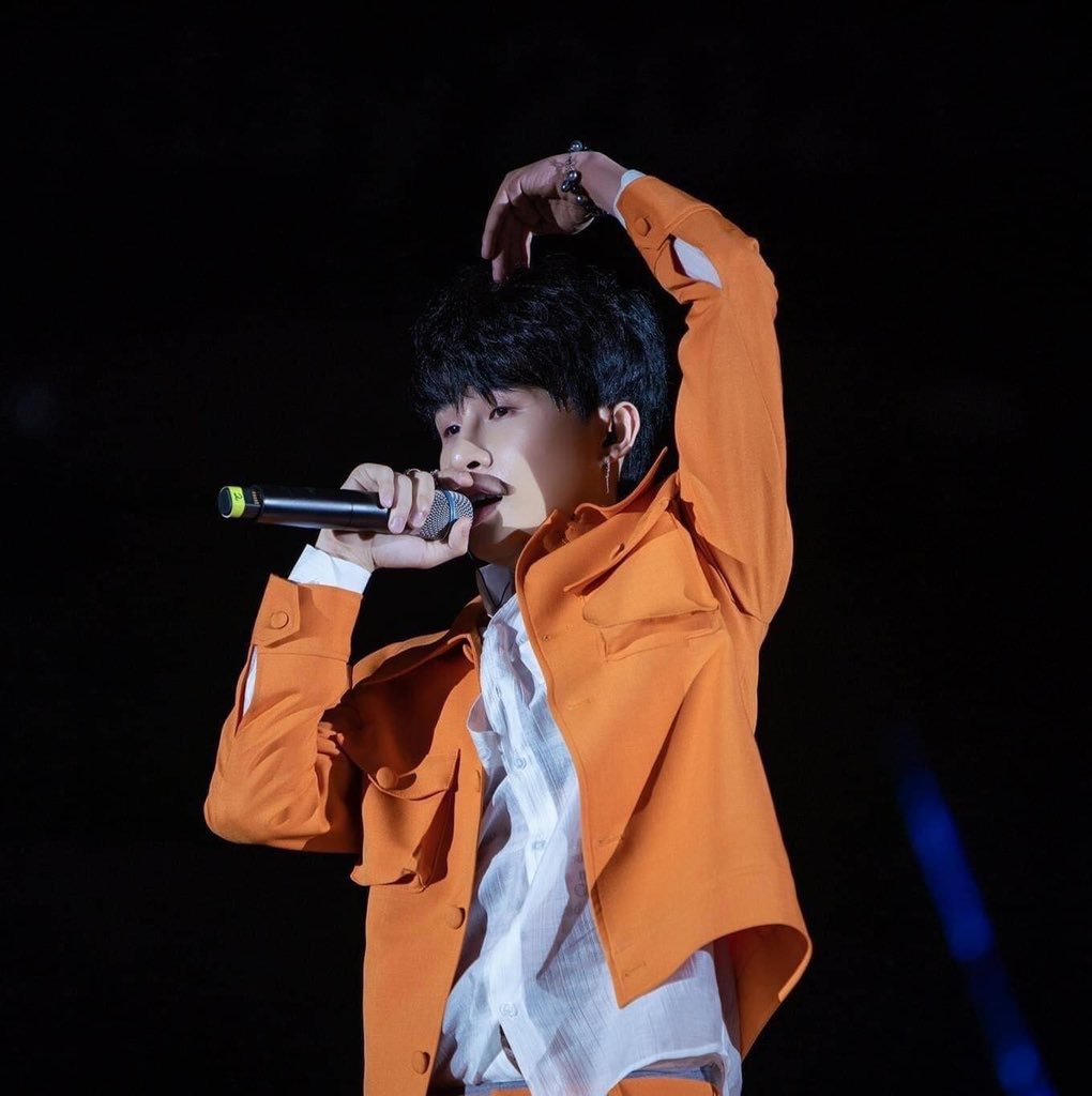Jully2197's tweet photo. LUÔN ĐỒNG HÀNH CÙNG JACK 
#JackJ97
#FcDomfamily
#DomluonbenJack 
@phuongtuan_j97 https://t.co/5kY7twuEsP