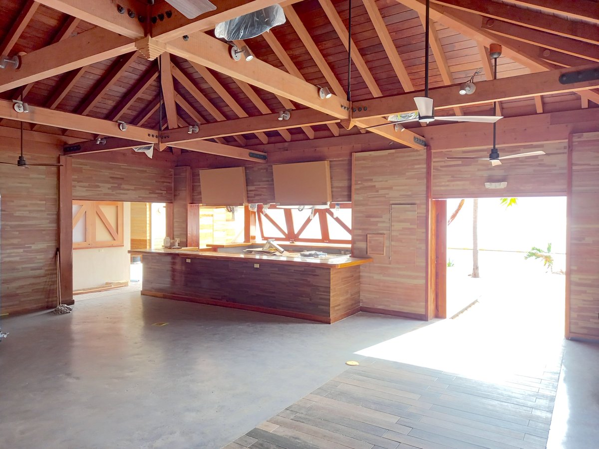 BITTERENDYC's tweet photo. Two weeks ago we showcased 4 interior photos and asked folks to guess what buildings they belonged to. This week we offer up additional imagery to go along with those photos -- today of the interior of new Pub #BringBackBitterEnd #MondayMotivation #construction #progress #BEYC https://t.co/B5mNbS1Hjo