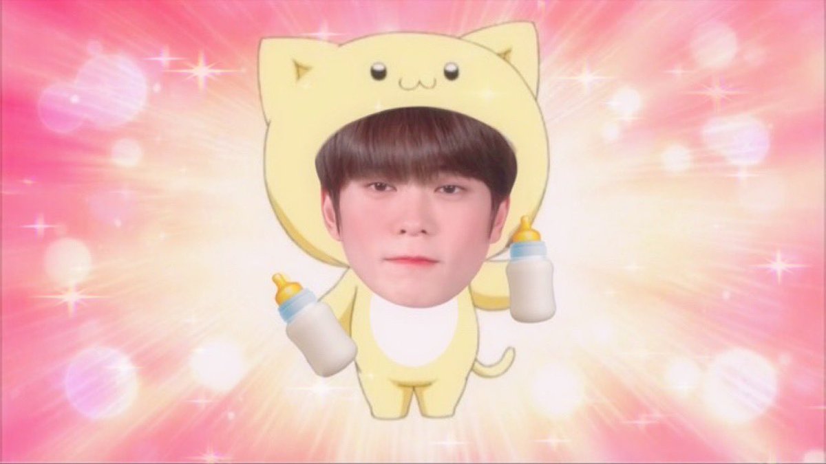 น้องจะเยงจะเป็นเด็กดี ป๊ากับแด๊ดชงนมมาห้าย น้องเลือกไม่ได้ก็ดื่มสองขวดเลย ลุ้กมุ้ทิ้แข็งแรง💪🏻 นุ้บนั้บนุ้บนั้บ🍼🍼