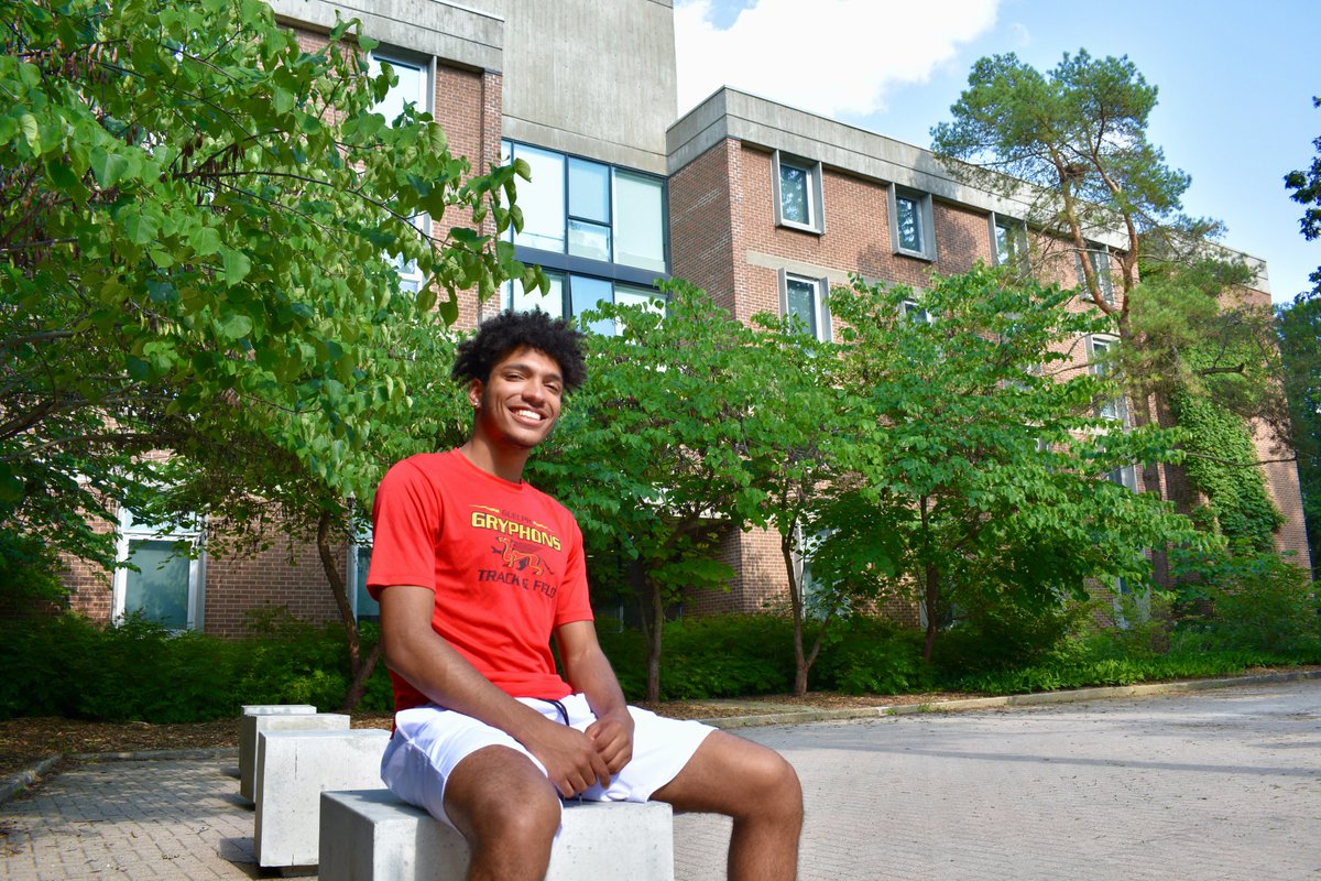 UofGHousing's tweet photo. 🚨 18 days until move-in begins! 🚨

The entire team at Student Housing Services is working hard to prepare for your arrival. Get to know some of our Residence Life Staff, including Christian and Kayleigh, at https://t.co/fhWupGUZj1

#UofG #GryphonsLiveHere https://t.co/UPHPCvUUVe