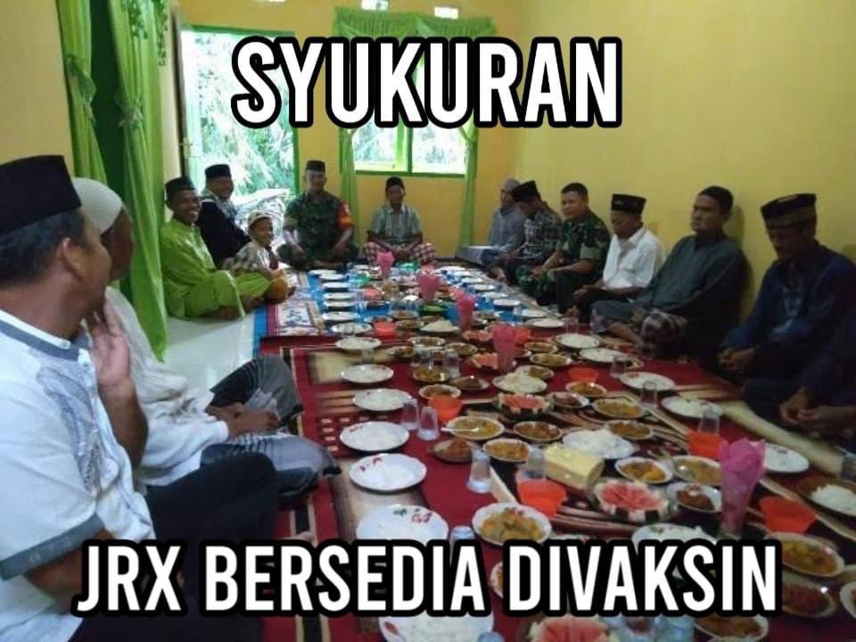 <a href="/TrueJRX/">JRX</a> Lagi syukuran nih Bli 😀