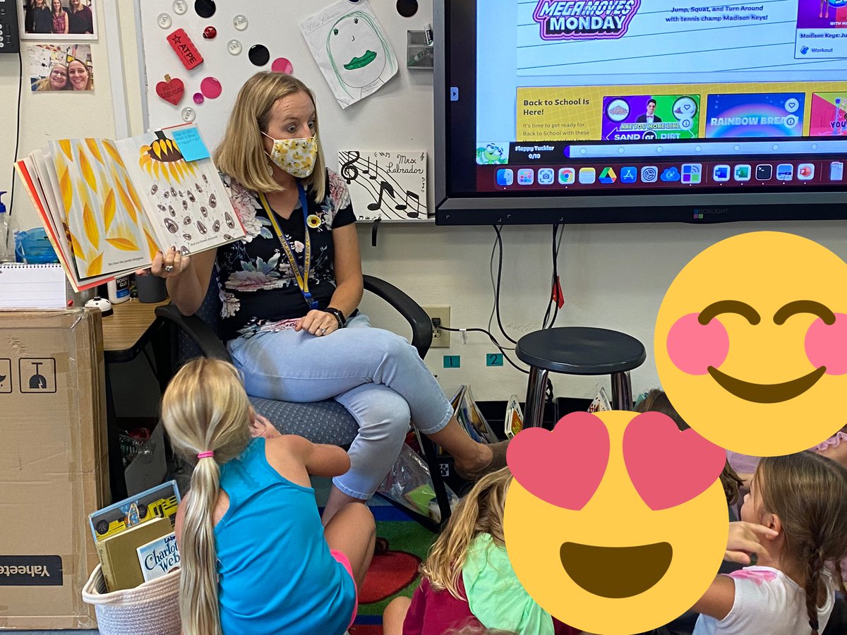 BL_ESL_LISD's tweet image. Our second special guest reader! @KDub_8337 joined the litter to read The Bad Seed. We loved the lesson on what we can get better at and we love you, Mrs. Walker! @LagoVistaISD 🐶 🐾 🐾
