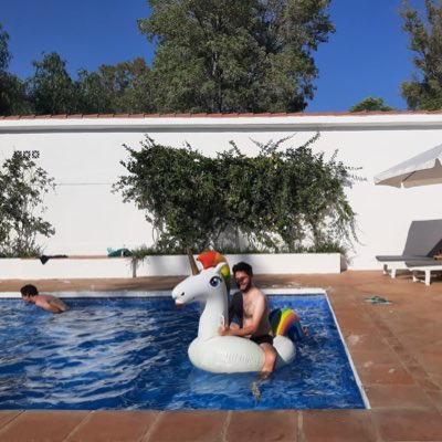scottjralston's tweet photo. #missingSpain #NewProfilePic https://t.co/HhCktmwG7l