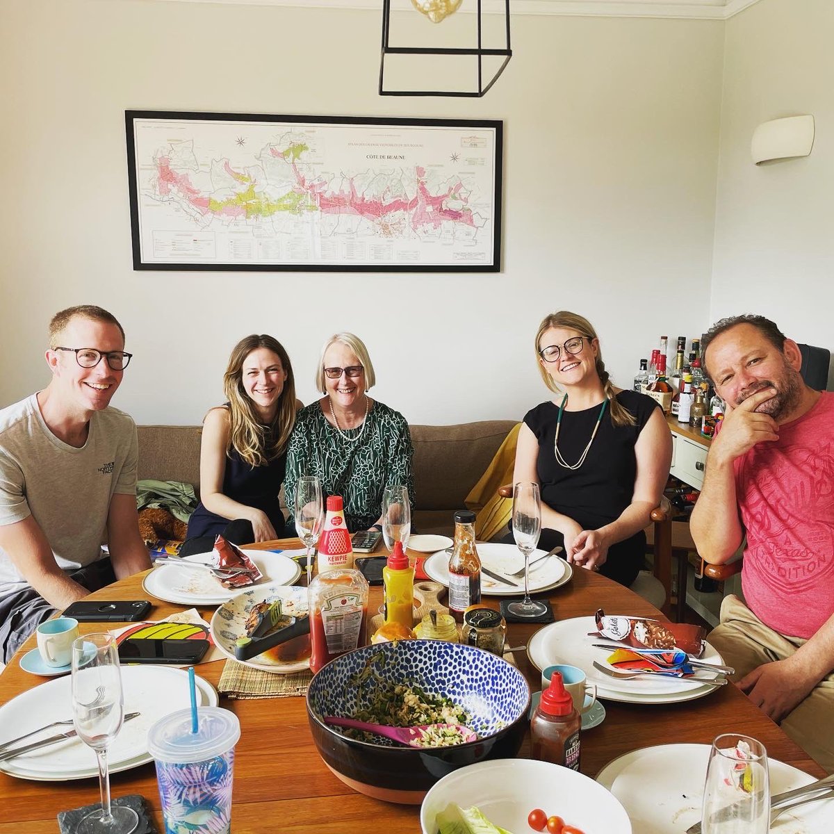 August is a time to celebrate family birthdays! We gathered yesterday to celebrate Lionel and Corinne’s birthdays🍾🥂🎁🥳 It was wonderful after all the restrictions to be able to gather together😊