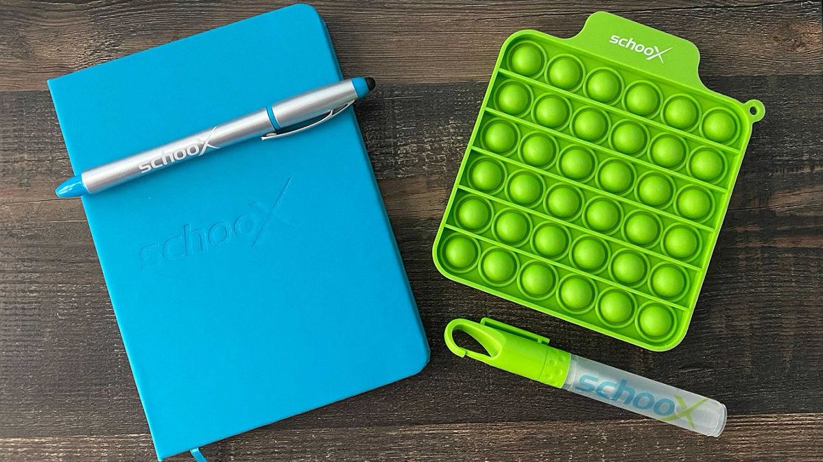 schoox's tweet photo. So what was that green thing we shared on Friday? 🤔 It's a pop fidget toy! If you like popping bubble wrap—and you'll be at the ATD Southwest Learning Summit this Thursday—stop by the Schoox booth and get one! We'll have them for the #ATD21 event, too!
#SWLS2021 #Schoox https://t.co/QDWRXlJ51G