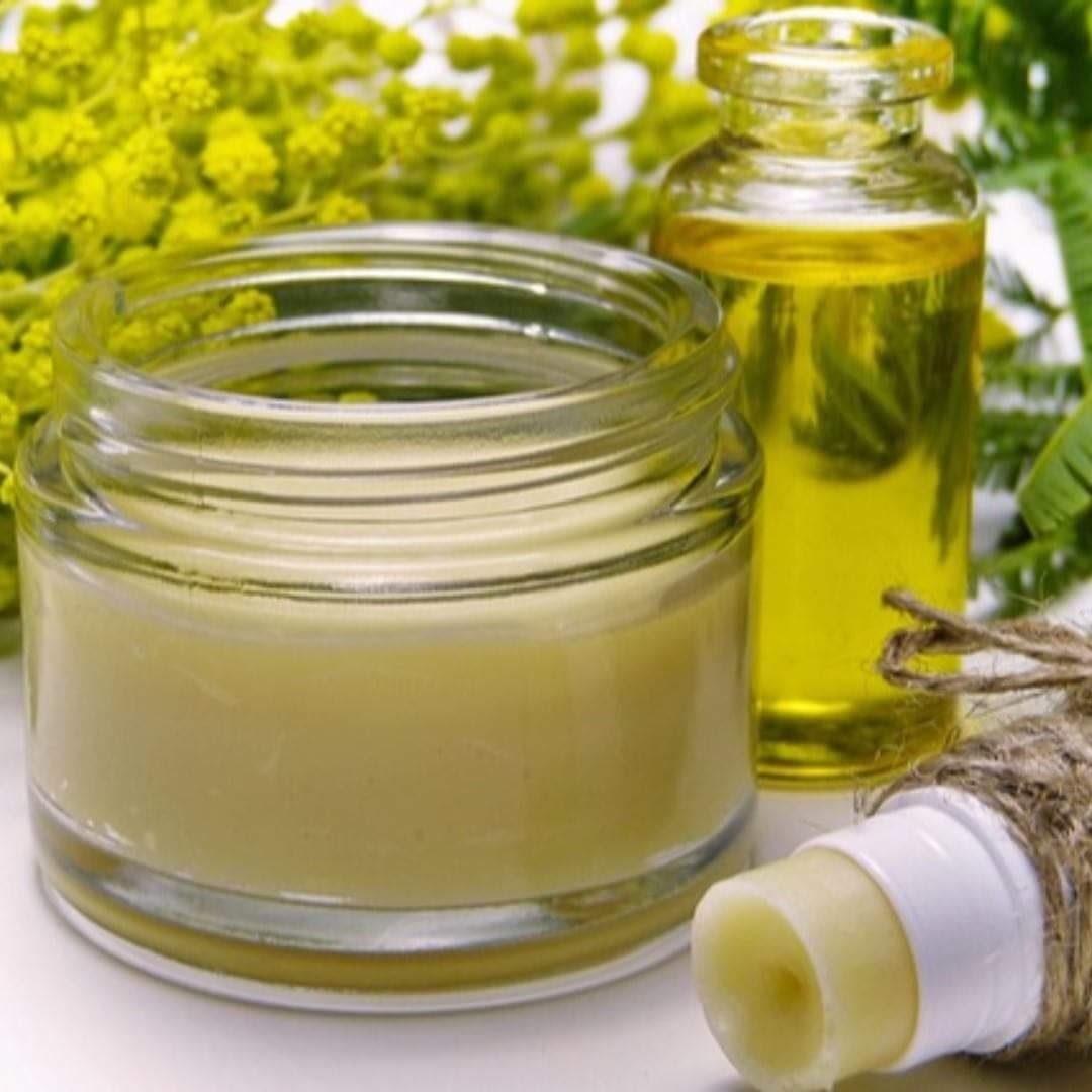 SECoteCo's tweet photo. Skin care might seem like a hassle but taking care of it is beneficial in the long run. 25% Off

https://t.co/S7WGCWS20o

Use Code "Replenish21" Get 25% Off your Order

#FeelHappy #SmellHappy #Gifting  #BodyMist #BodyLotion #BodyCream #Collection #BodyWash #Happy #FunFragrance https://t.co/R6Yb9Ylxua