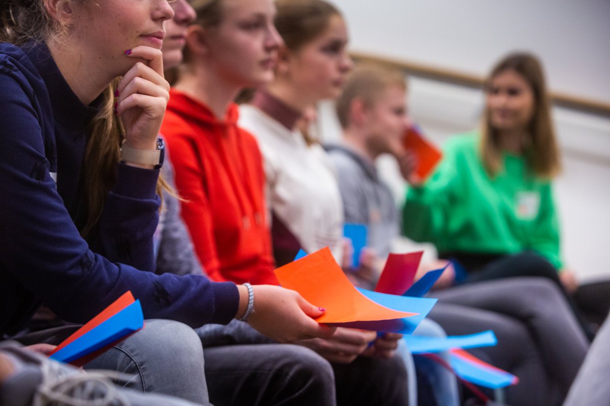 Werk je op het #mbo en wil je in het nieuwe schooljaar werken rond #voeding? Bekijk dan onze vernieuwde overzichtspagina met #lesmaterialen, #praktijkvoorbeelden en #lesinspiratie: jonglereneten.nl/werken-rond-vo…
