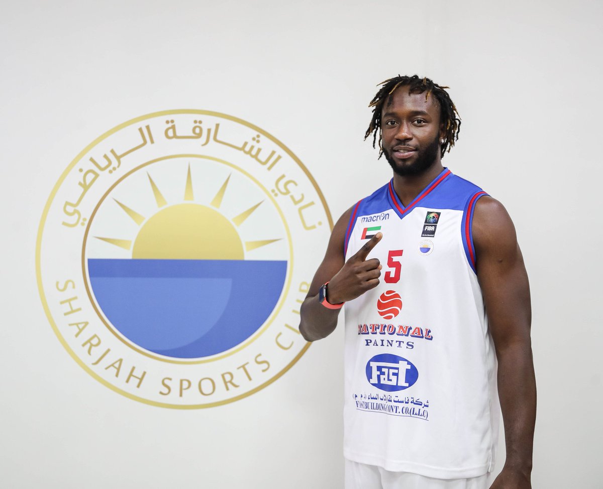 sharjah_ssc's tweet photo. 🖊

الشارقة يتعاقد مع لاعب كرة السلة الأمريكي الكساندر يانغ 

Sharjah signs American basketball player Alexander Young

#نادي_الشارقة_الرياضي https://t.co/P7Ch7rmR9M