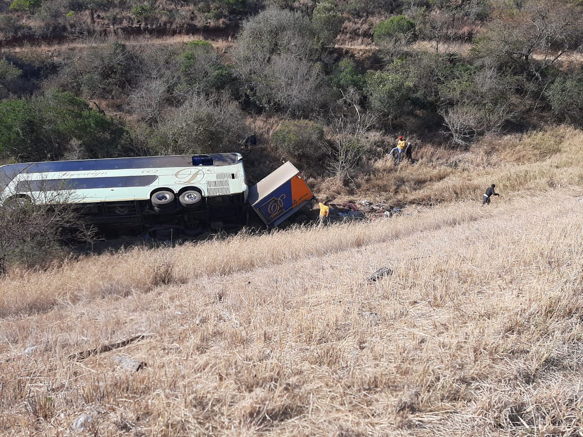 JUST IN: DMJ bus has overturned on the Kei Cuttings (N2 between EL and Butterworth. 
Several fatalities have been reported. Neccessary support on the scene