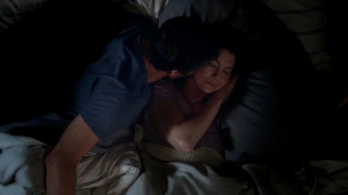 mrdrscrubcaps's tweet photo. grey's anatomy             grey's anatomy
11x20                              11x22 https://t.co/wIU8GN8QrJ
