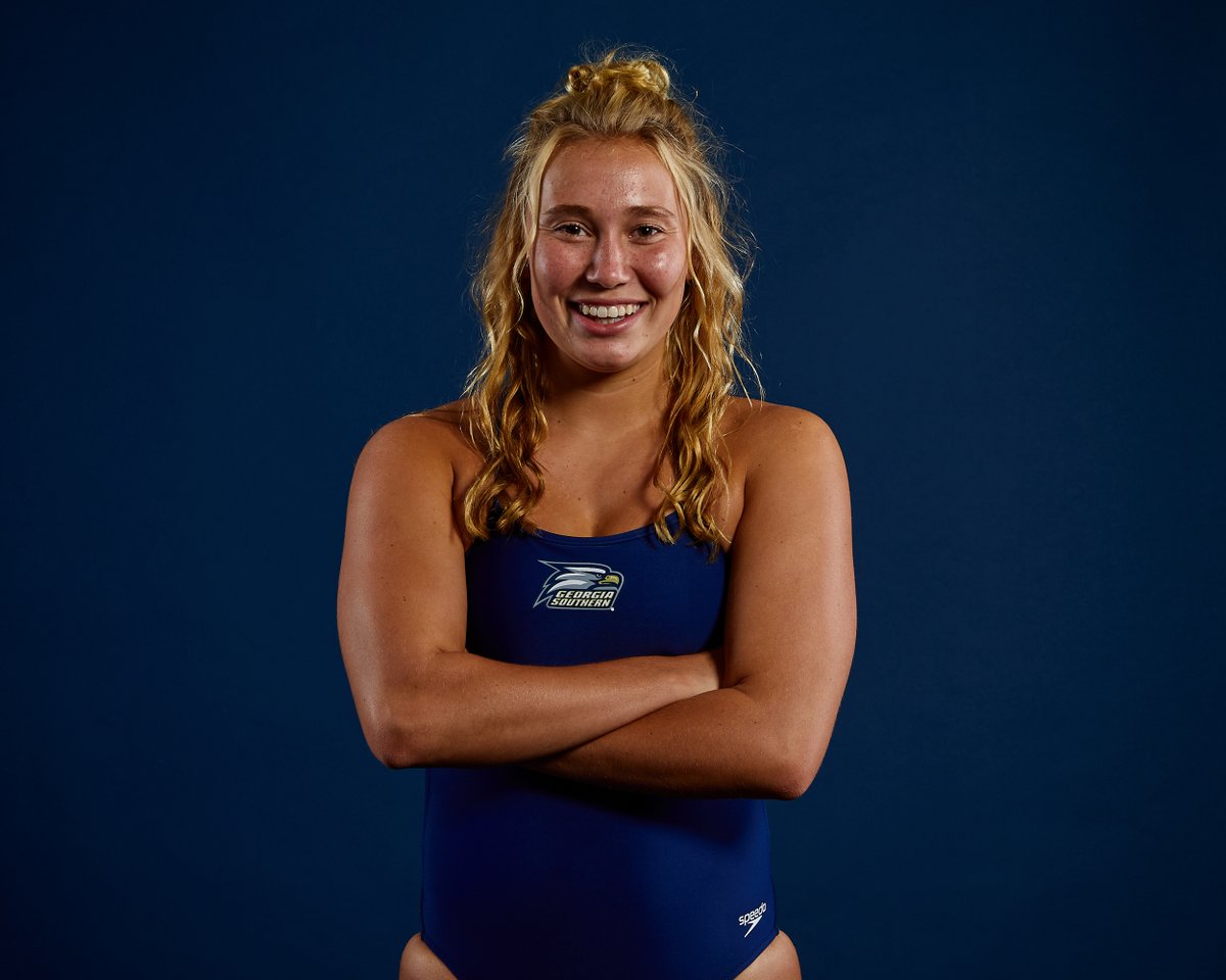 𝗟𝗼𝗮𝗱𝗶𝗻𝗴...

#HailSouthern | <a href="/GSAthletics_SD/">GS Swimming & Diving</a>