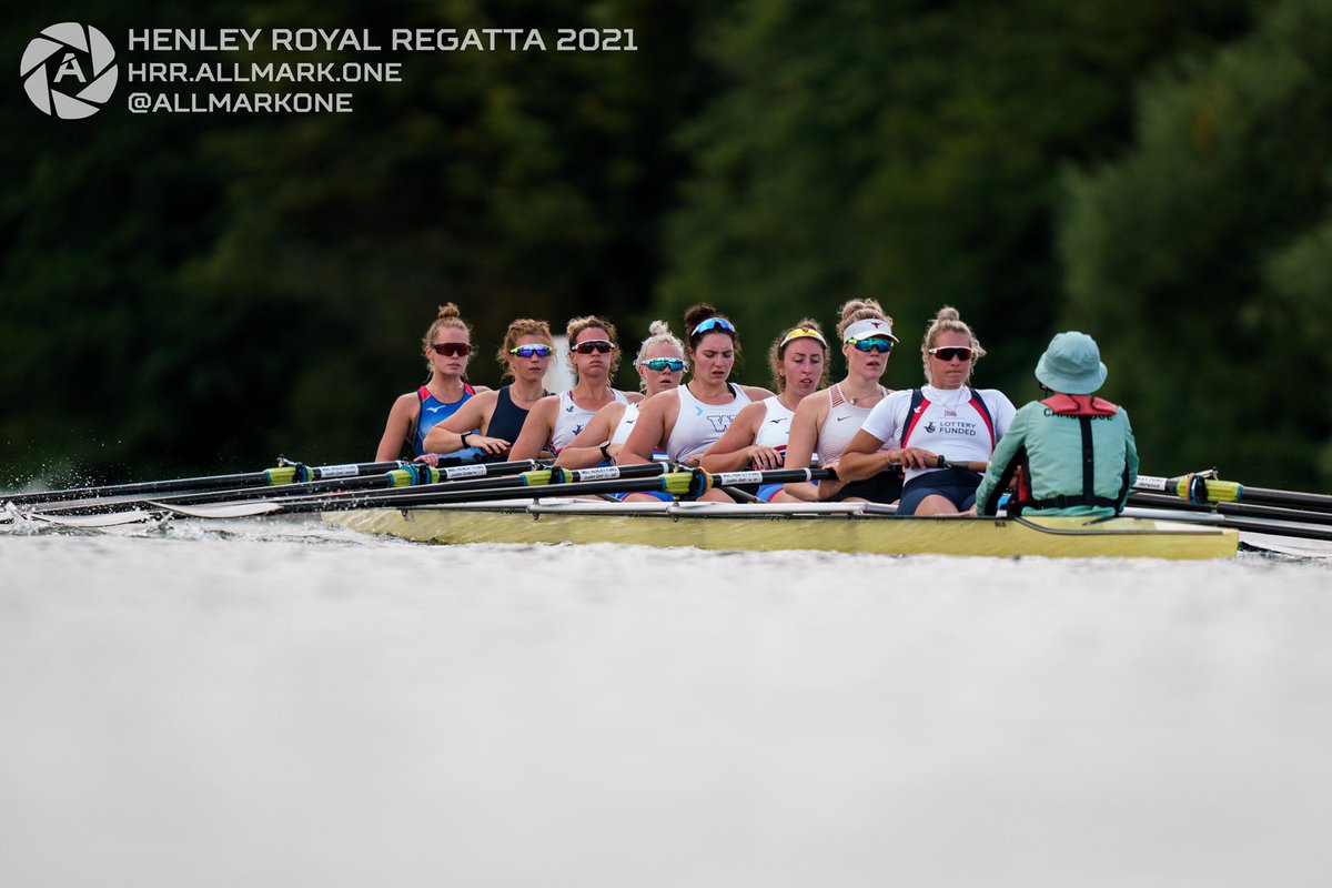BethRBryan's tweet image. This is what makes me happy!
Thanks to this lot I have not stopped smiling. Working together, gelling as a crew, aiming to make the boat go as fast as possible all whilst having SO MUCH FUN! Thanks to @Franz_Imfeld &amp;amp; @MoleseyBoatClub for making it happen! 🖤

📷 @allmarkone