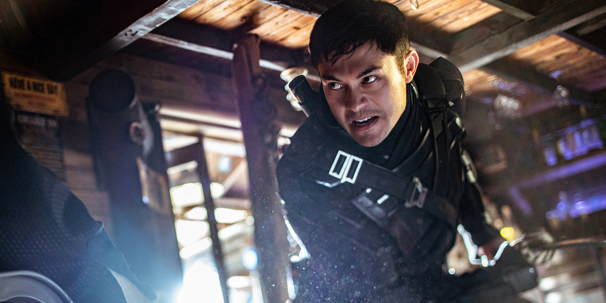 Watch Henry Golding And The #SnakeEyes Team Train For Fight Scenes trib.al/9RdDBbH