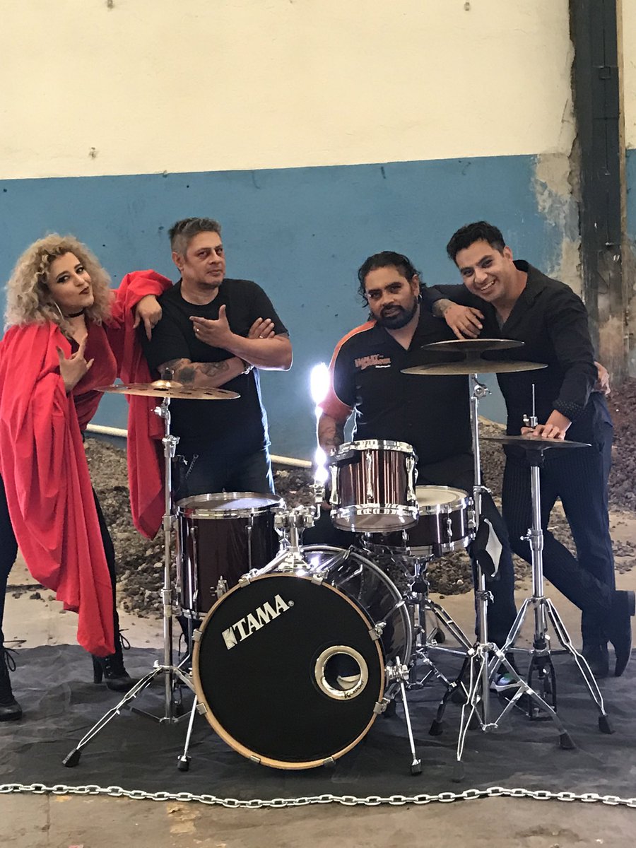 AnagramaMexico's tweet photo. Hoy es lunes y vamos con todo, esperemos que la situación mejore para todos los músicos y no bajemos la guardia @AnagramaMexico https://t.co/V6ykTyMDkt