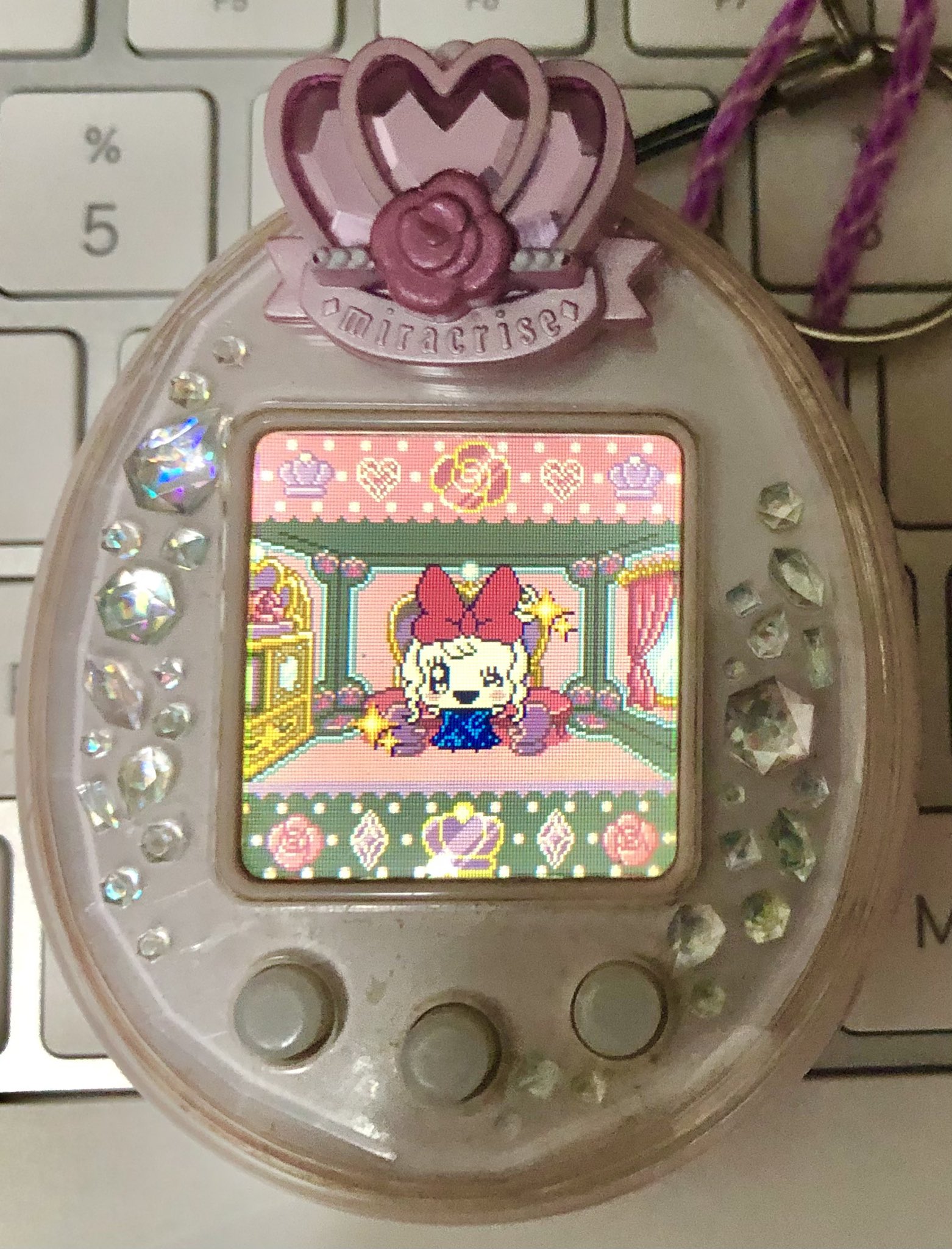 たまごっちp's ピース ぴーす たまデコピアス みらいっち くるるっち 非売品 たまごっちp's ピース ぴーす たまデコピアス みらいっち くるる