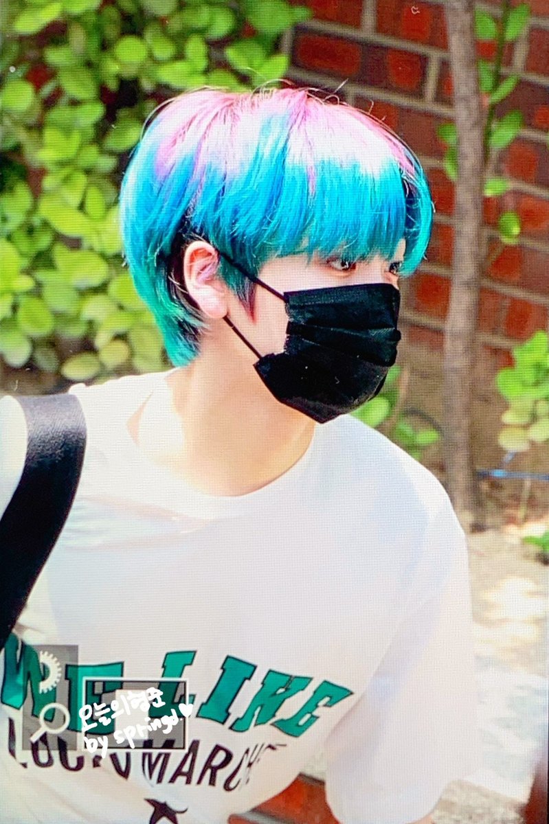 shjfilez's tweet photo. HE IS PERFECT!! https://t.co/ut2rwu43YX