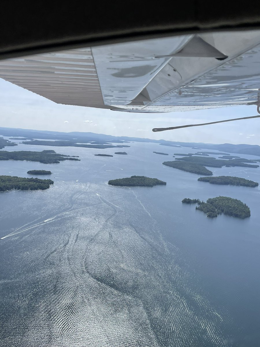 paulcconway's tweet photo. Really cool opportunity to jump on my friend/neighbors seaplane yesterday w my Pops.   Highly recommend Epic Seaplane adventures piloted by TR Wood out of Mirror Lake.    It was AWESOME!!   #mirrorlake #lakewinnipesaukee #wolfeboro #epic_seaplane_adventures https://t.co/1kBzLRp1BC