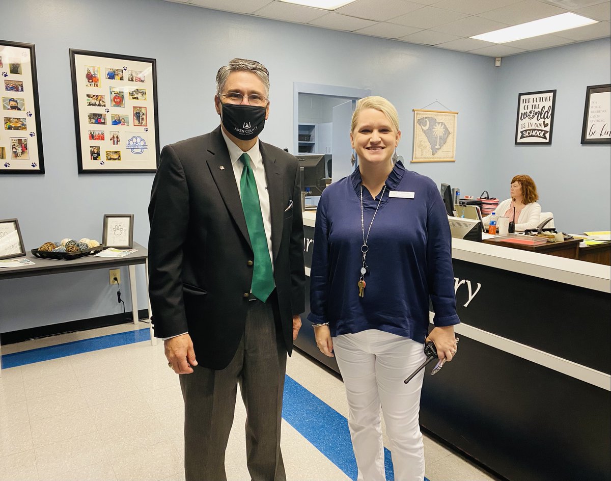 The <a href="/Clearwatercubs/">ClearwaterElementary</a> and new Principal Mrs. Leslie Lowe welcomed <a href="/AikenPublicSch/">AikenCoPublicSchools</a> Superintendent <a href="/King_Laurence/">King Laurence</a> to their school today. Students were all smiles for the first day! #Proud2B_ACPSD