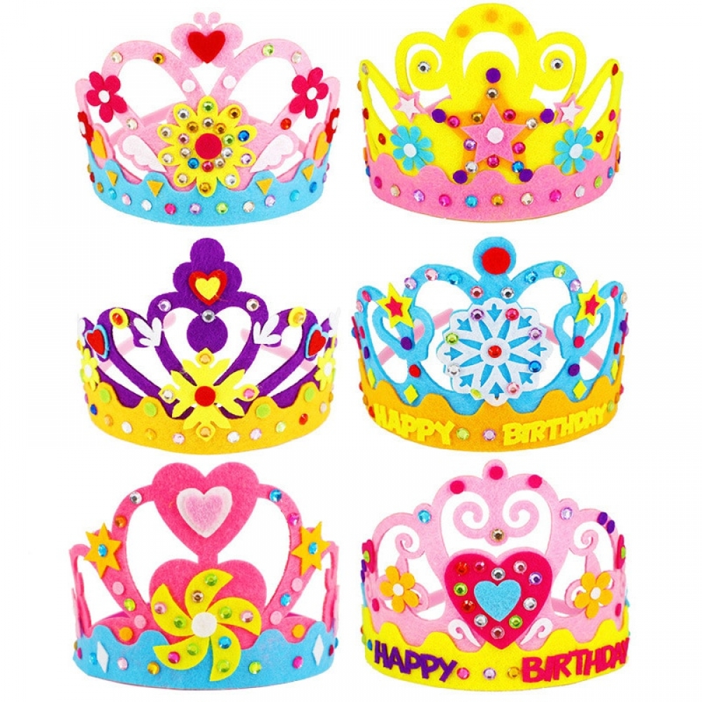 #clothing #shoes DIY Paper Crown Crafting zonestorez.com/diy-paper-crow…