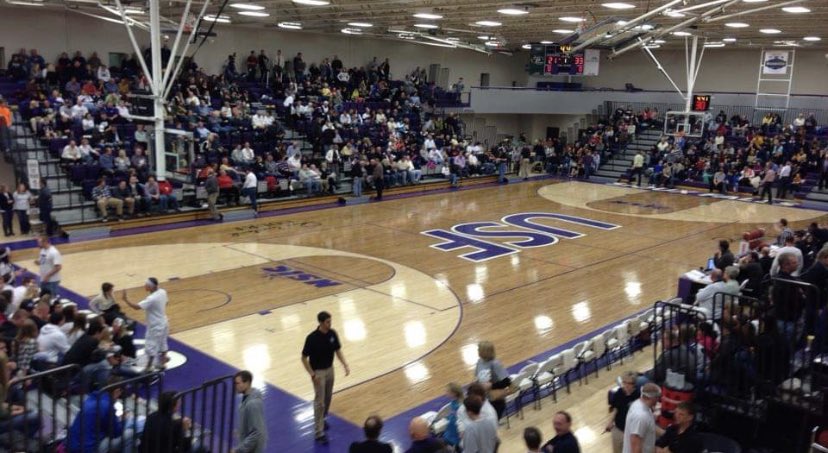 tylerborowski_'s tweet photo. Thankful and blessed to have received an offer from The University Of Sioux Falls! Huge thank you to @CooBasketball @CoachBlandUSF and @Dguebs for a great visit today. #GoCoos https://t.co/6fj489nGHP