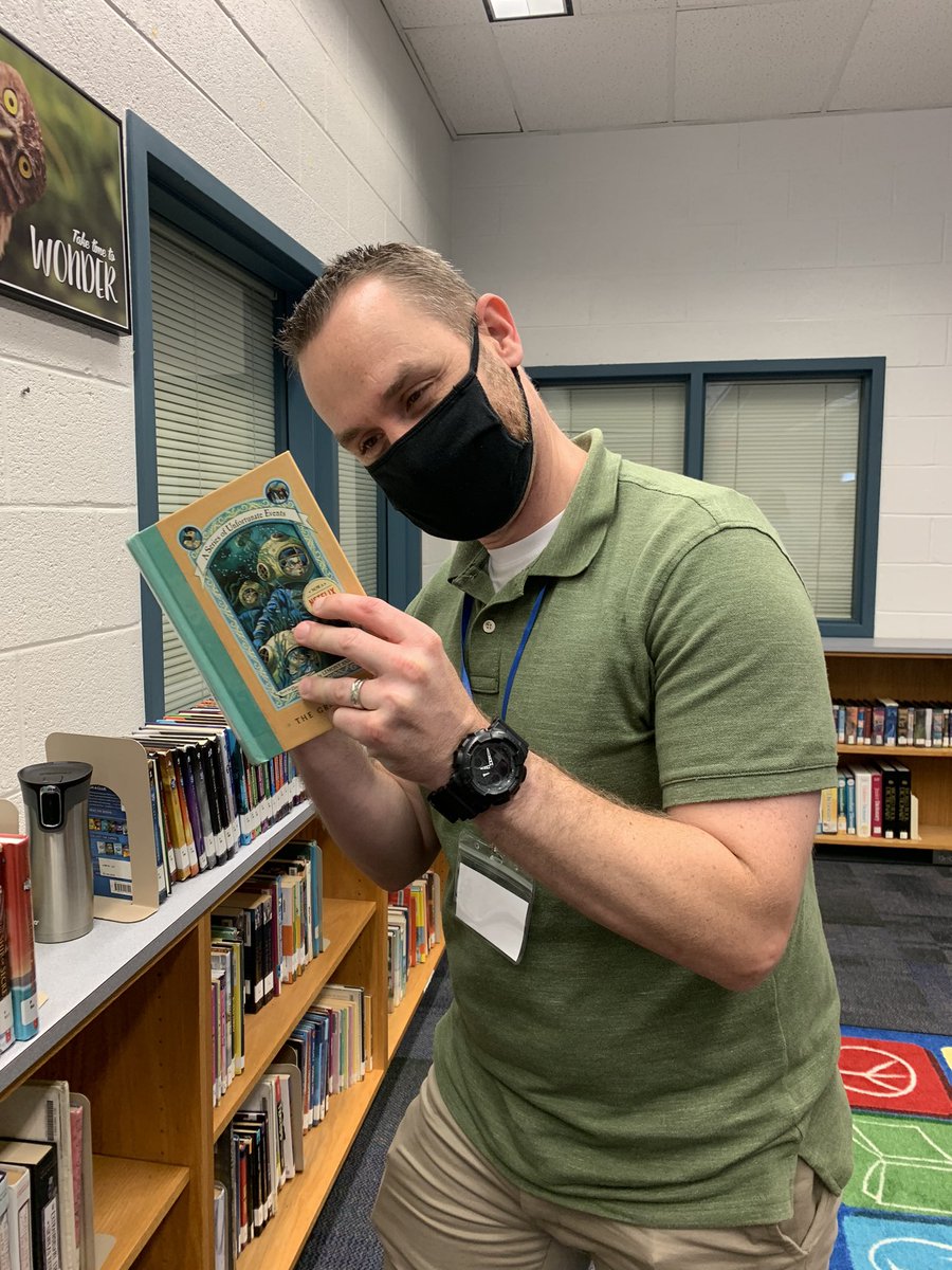 Hitomi Sato tweet media