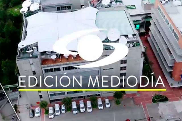 ¡Estamos al aire! Conéctese a nuestra señal 📡 EN VIVO para ver la emisión del mediodía fin de semana junto a @JuanitaGomezL y @andresmontoyaf >>> bit.ly/2uQzKwL