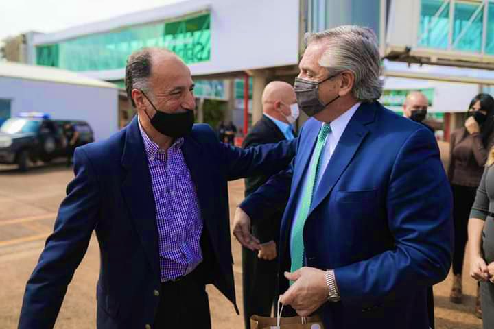 Gracias <a href="/alferdez/">Alberto Fernández</a> por visitar nuestra Provincia y brindarnos su apoyo.
Vamos camino a encontrarnos con #LaVidaQueQueremos #Misiones #Argentina #Tareferos #YerbaMate