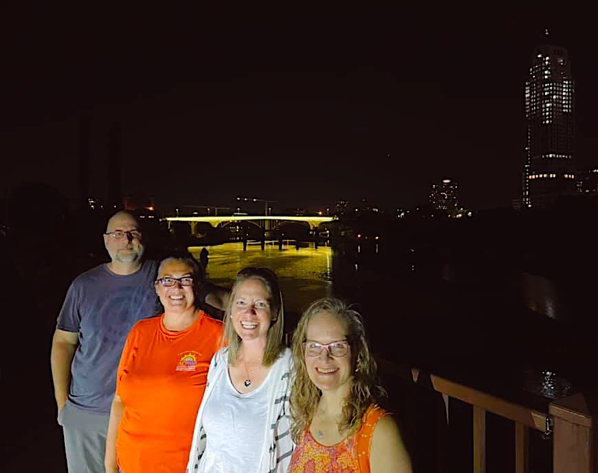 acpmpresearch's tweet image. #Minneapolis went amber for appendix cancer awareness month last night too! And a few local survivors got together to commemorate this amazing event!🎗🧡 #AugustforAppendixCancer 

(Pictured are the I-35W bridge and the Lowry Ave bridge)