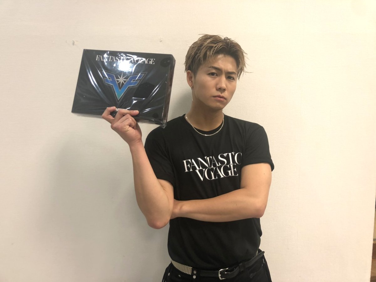 FANTASTICS アルバムFANTASTIC VOYAGE Tシャツ付き FANTASTIC