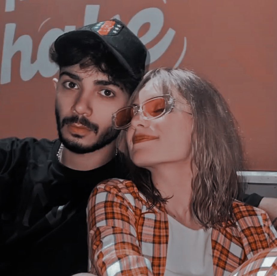 adady_'s tweet image. Cemre Kürşat için Kürşat Cemre için o kadar farklı ki 🧡..