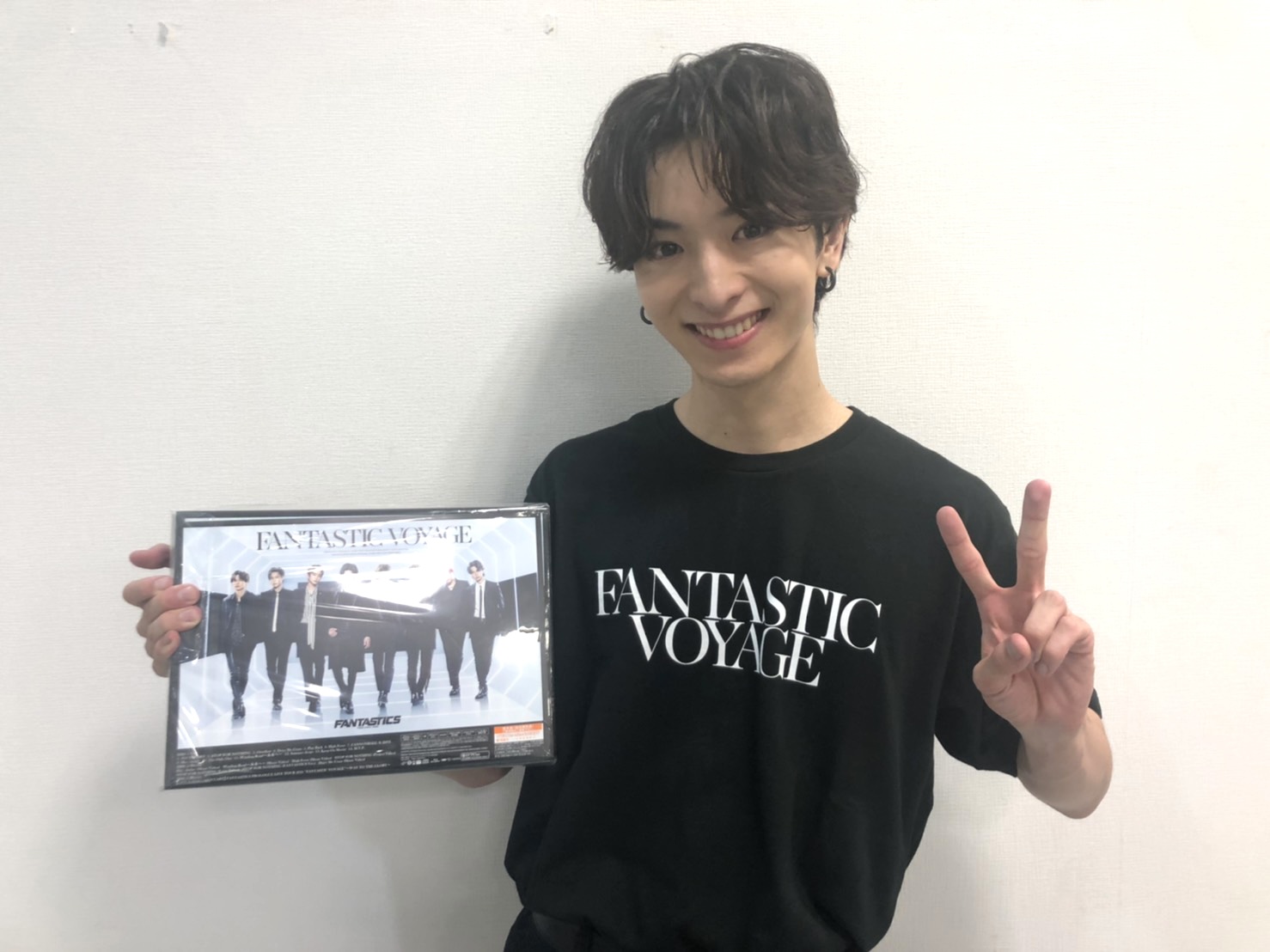 FANTASTICS サイン入りTシャツ