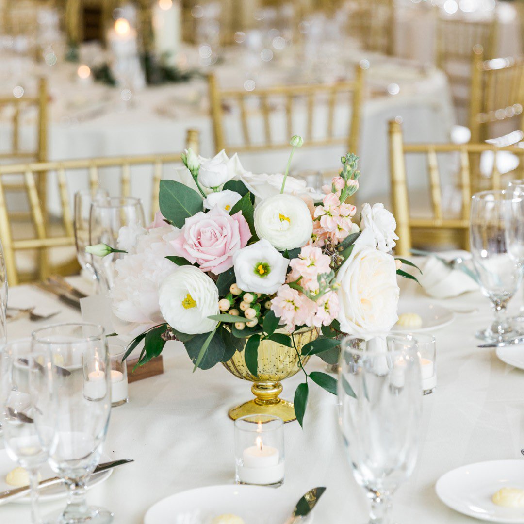 Simple &amp; elegant ✨

📷: @whatcheerphoto