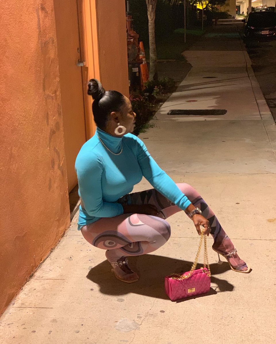 SUHVAY_'s tweet photo. Over every mountain there is a path, although it may not be seen from the valley. 
keep shinning 🌸 #HaveAniceDay #Suhvay Photo Dump… #BreakingNews #news #Trending #pray #Haiti #Afghanistan #world #Crypto #outfit #mondaythoughts #photo #TikTok #smackdown https://t.co/1rqtkNQyH1