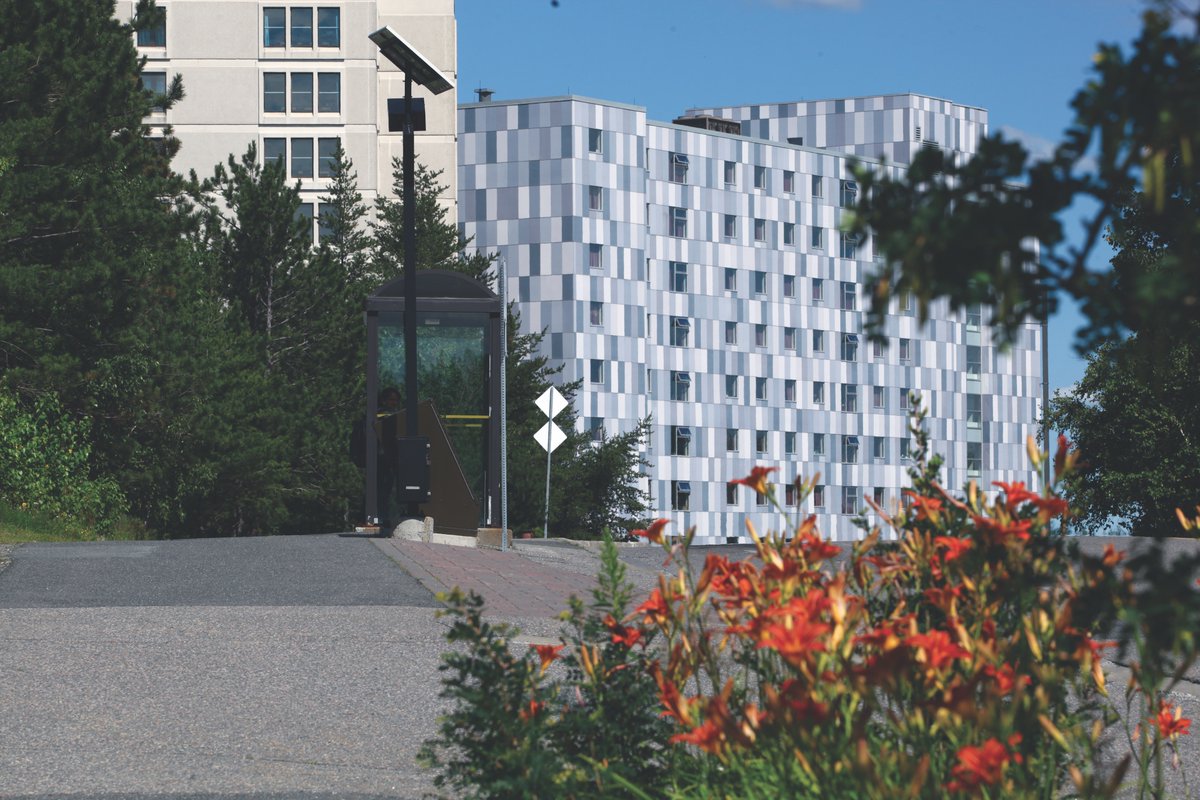 “Today, we are announcing that as of September 8, we will require all persons attending campus to be vaccinated against COVID-19.“ - @recteurulpres Read more: laurentian.ca/covid-19