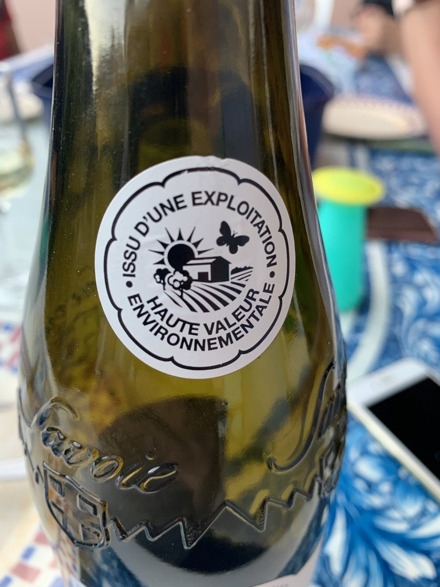 J’aime voir ce label sur une bouteille de vin. Y’a pas que le bio dans la vie ? 
Y’a le #HVE ?