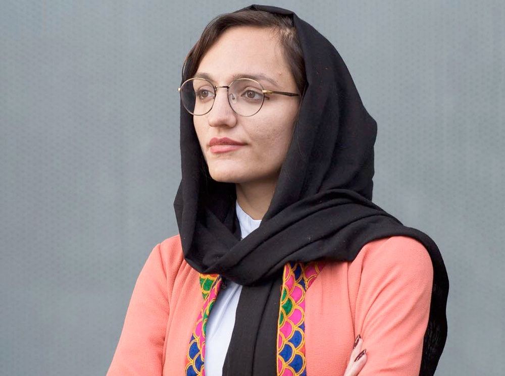 “Estoy sentada en casa esperando que vengan. No hay nadie que me ayude a mí ni a mi familia; vendrán por personas como yo y me matarán" Zarifa Ghafari, defensora de los derechos de las mujeres y alcaldesa en Afganistán.