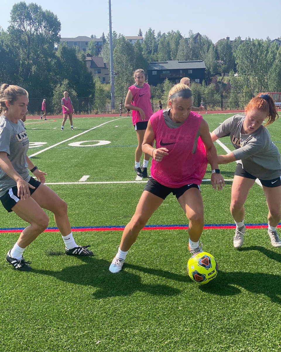 UCCSws's tweet image. 1st Training Session of the Fall ✅