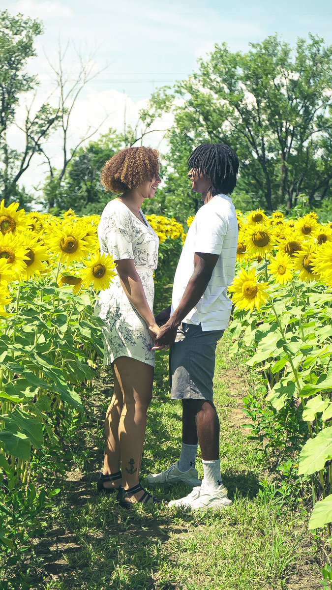 equan_master's tweet photo. A very close friend of mine got engaged this weekend. 

Hired me as the photographer. Congratulations Calvary. 
P.S: I don’t do engagement shoots and weedings 🌻 https://t.co/u07p00LUGf