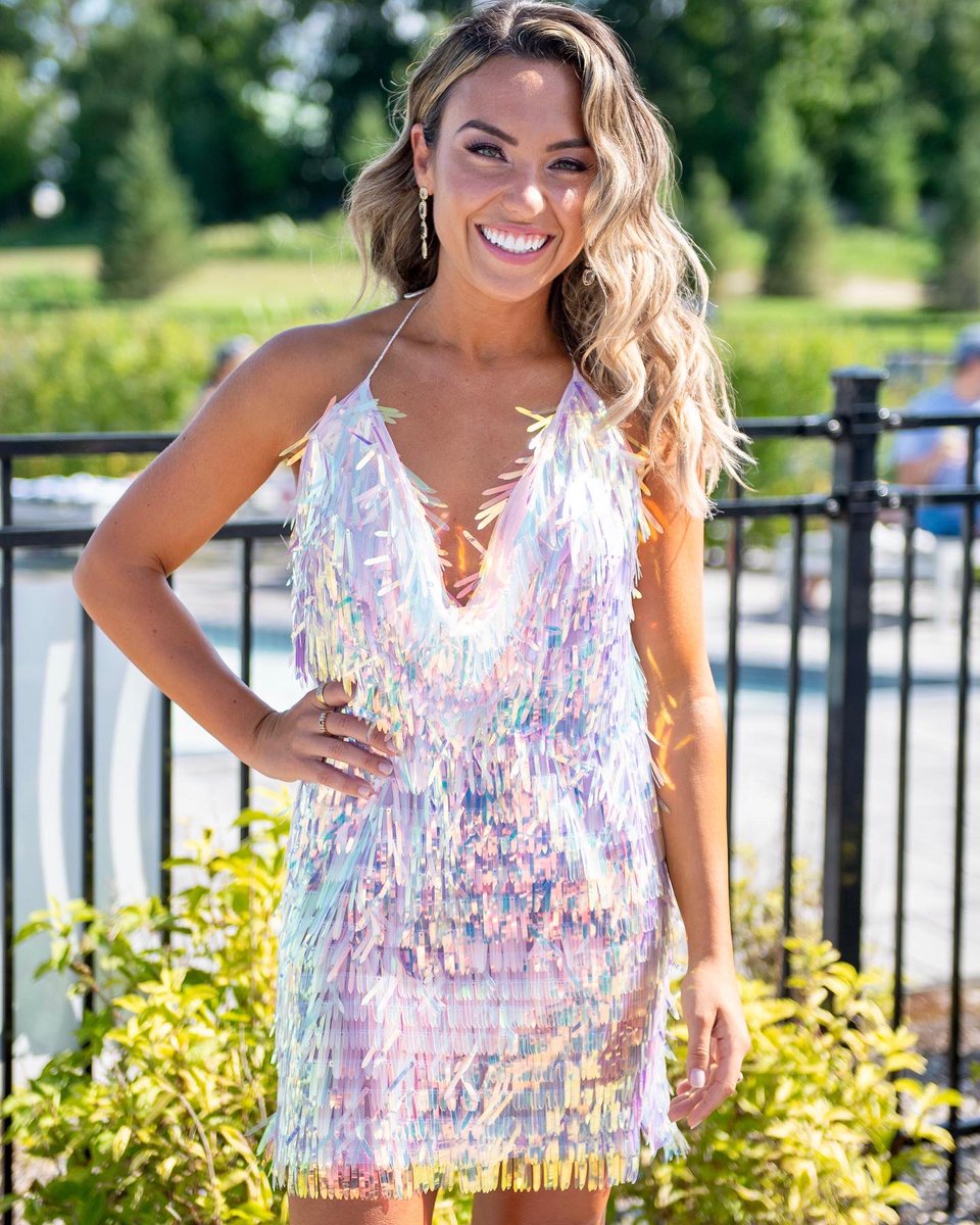 NicoleServinis tweet media