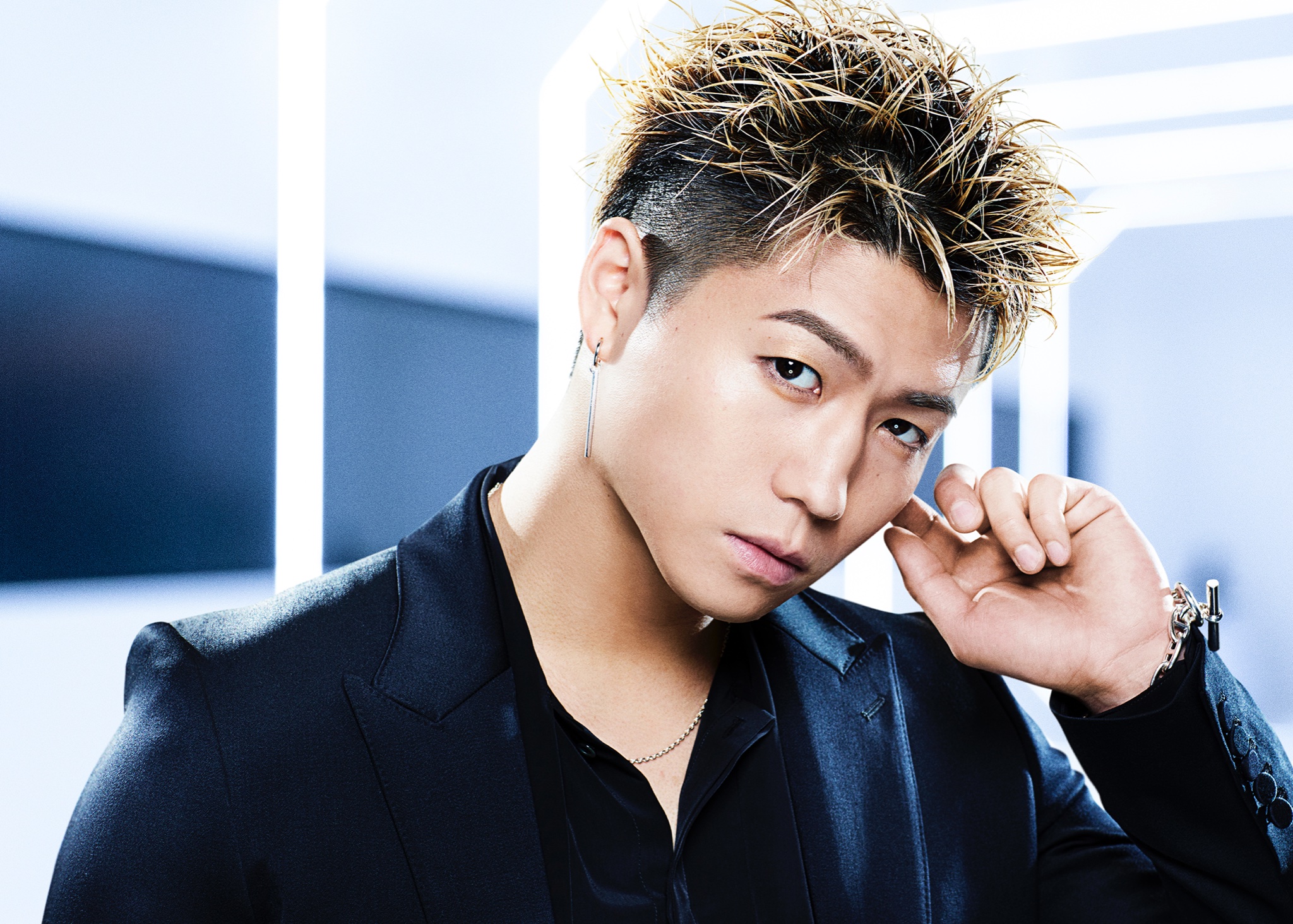 FANTASTICS 瀬口黎弥 クッション WTTG｜ミュージシャン