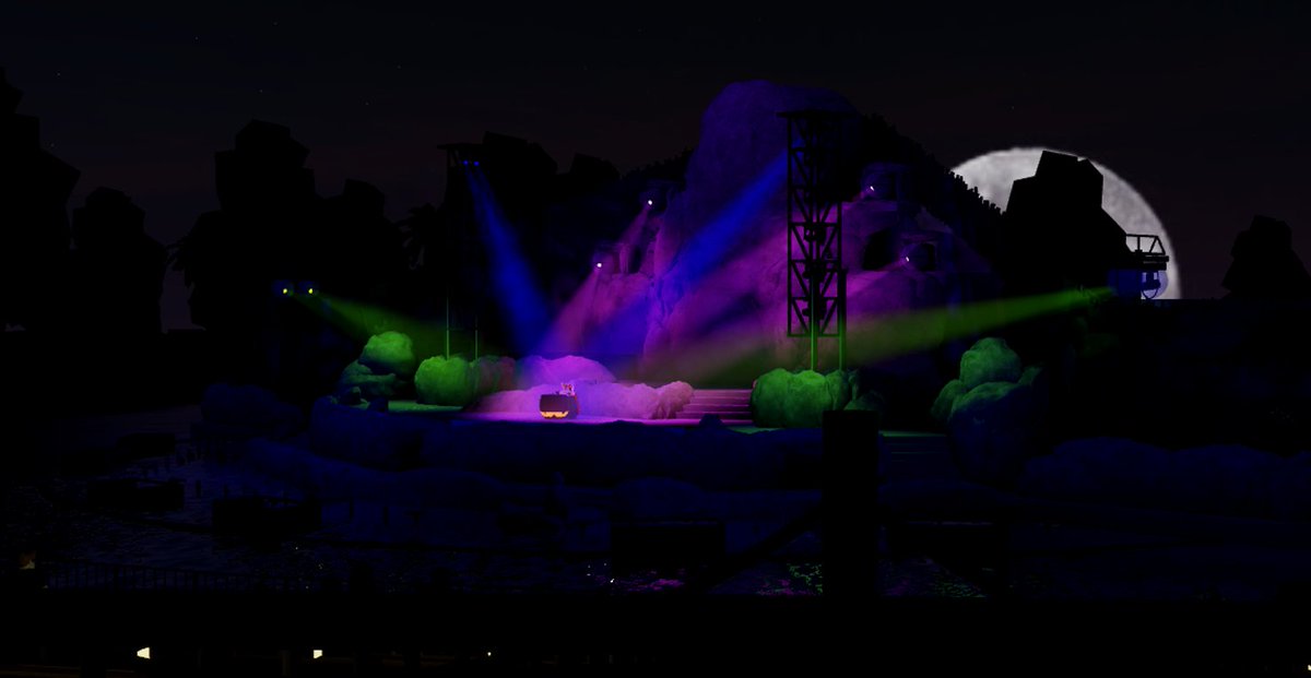 MagicEnterRBX's tweet image. A magic spell in the black of night! With a scream of fright!🌑💫

Fantasmic still plays every night at 4:00 PM EST, and 8:00 PM EST! Go check it out: roblox.com/games/63043433…