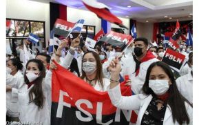 GermanArellanoL's tweet photo. En el auditorio del Instituto de Medicina Natural, el Ministerio de Salud y los trabajadores de #Nicaragua celebraron el Día Nacional del Médico en memoria del doctor Óscar Danilo Rosales, un destacado galeno revolucionario que cayó en combate un 27 de agosto de 1967 https://t.co/NYfJ1rw76Q