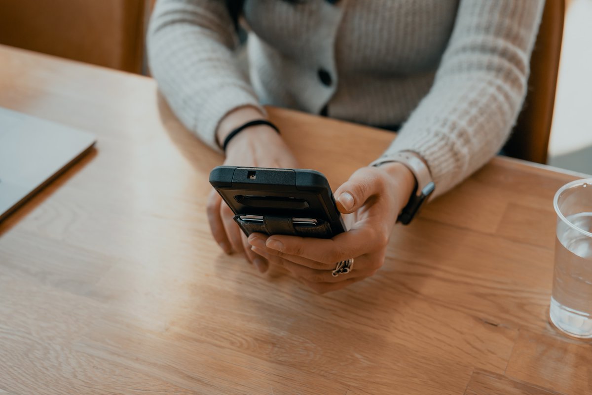 Did you know Klinic offers free phone counselling?  Whatever is on your mind, there is always a good reason to give us a call. Call our reception desk at 204-784-4090 to schedule a session.