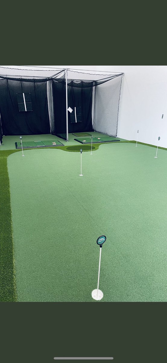 WabashGolf's tweet photo. Wabash Golf now has its own indoor training facility. Thank you @WabashSenate and @wabashathletics for making this happen. Ready to get to work🏆🏆#WAF https://t.co/vxZaPv4yWr