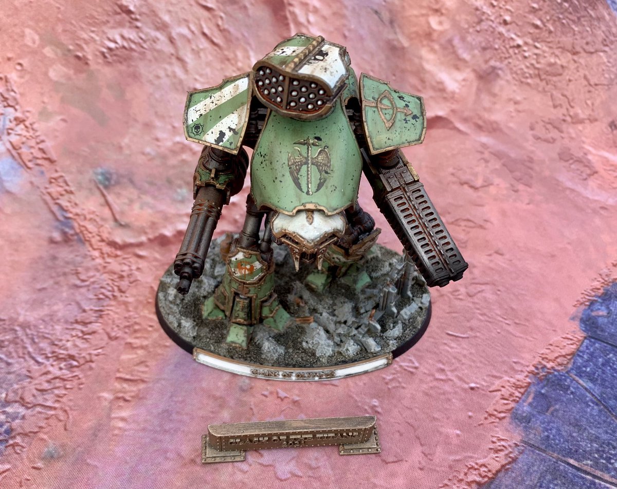 BenDavy8's tweet photo. Finished my first titans for #atclashofthetitans my first Legio Krytos model. Bit of an experiment with some chipping and other things but I think it turned out well. #WarhammerCommunity #AdeptusTitanicus #legiokrytos https://t.co/5XaEWtAYjK