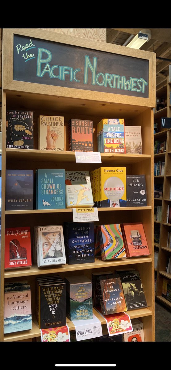 Markleys's tweet image. Powell’s in Portland, OR was so fun. I picked up 3 local authors and finished 2 so far. 📚 ❤️ 
Loved PNW mountains, vineyards, books. 
I finally made it to Oregon (since my beginning attempts on the “trail” circa 1984 😂)
#writingcommunity #independentbookstore @Powells