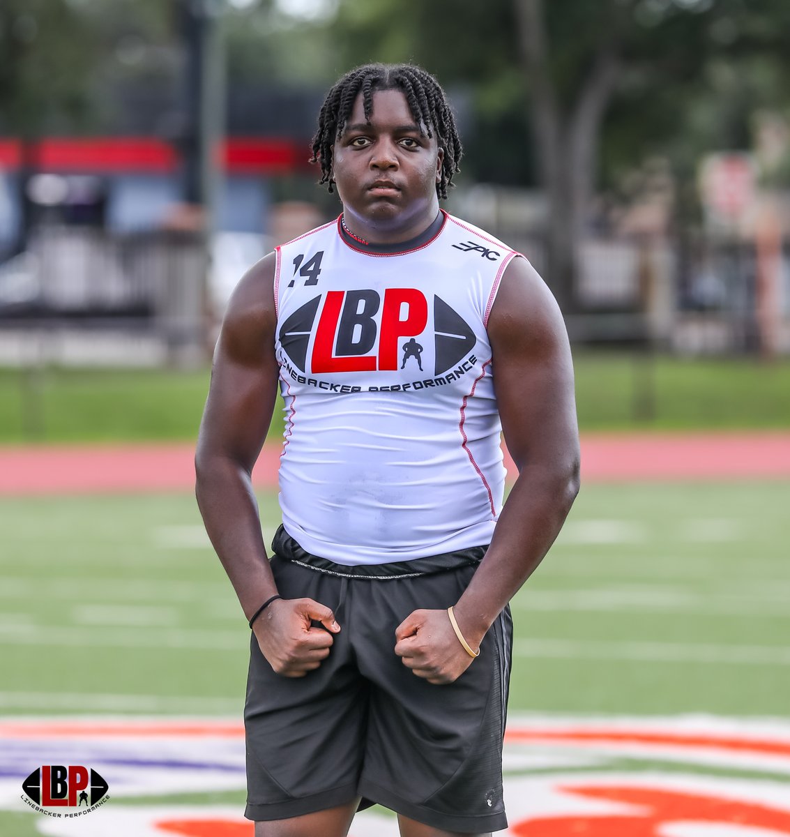 _CoachHodge's tweet image. C/O 2022 LB @j3r0n_ believes in self-discipline. #LinebackerPerformance