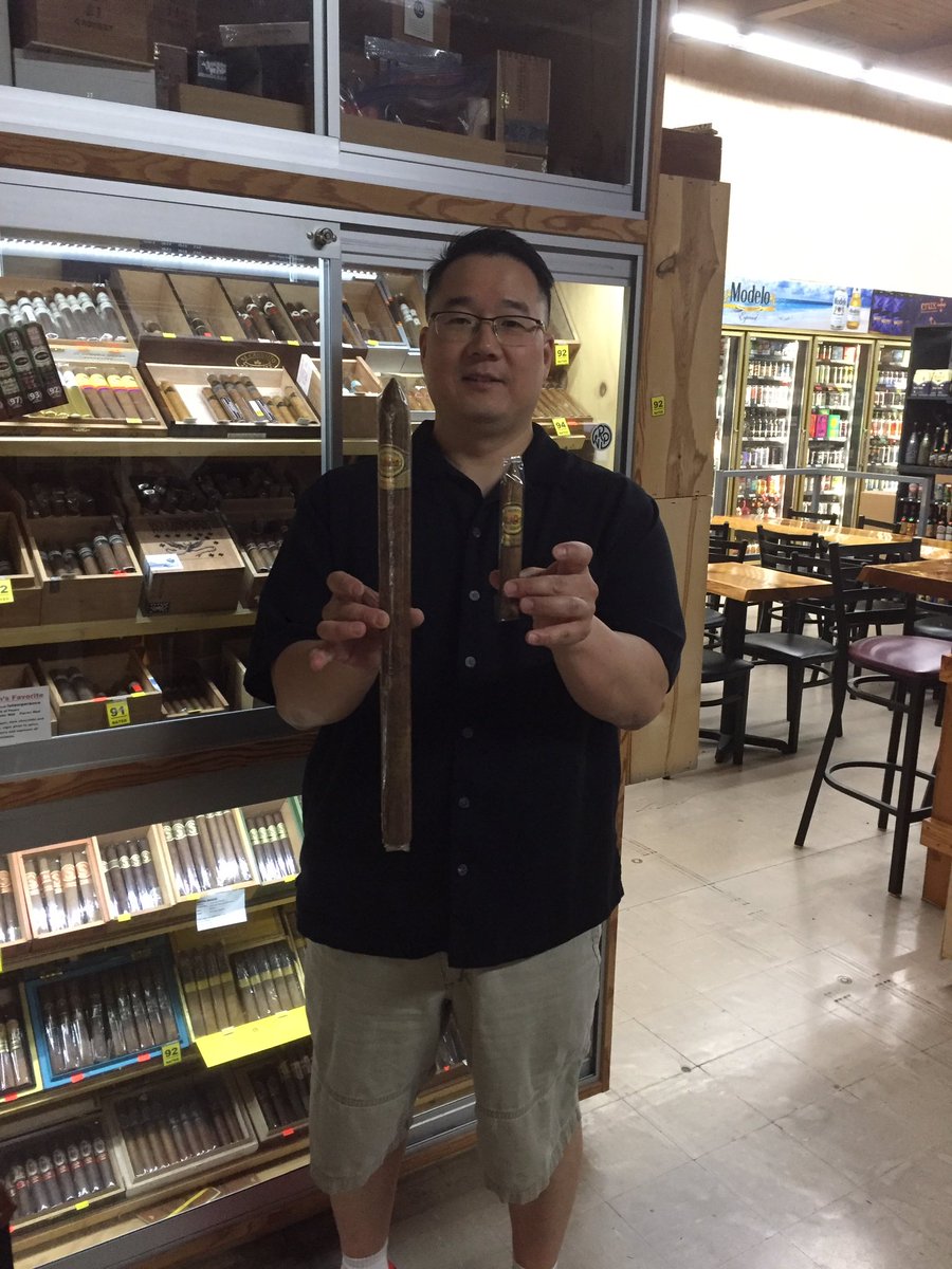 Come witness the Stravagaza Duel (20 x 80) Wed 18th at 6pm between the top 2 Woody Challengers.

While they are dueling, we will be smoking a $20 stick of La Aurora Hors d’Age Belicoso (6.25 x 52) for $8 a stick. Requirement - you have to smoke it here at Stogies (Limit 1)