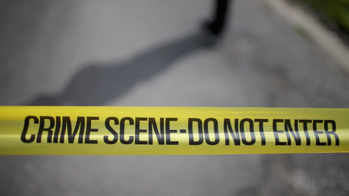 Dallas Police Dept Loses 8 Terabytes of Crime Data, Throwing Court Cases Into Chaos dlvr.it/S5mDXr