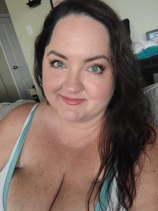 Happy Monday!  I just learned it was, in fact, Monday and not Sunday as I originally thought. Eh well<a href="/tag/mvsales"class="tags"><span>#mvsales</span></a>